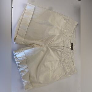 Tommy Bahama Cream cotton, linen and Silk-Blend Shorts  size 6, 7” inseam